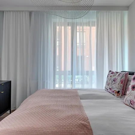 Apartment Scala 60h Center Premium With Parking By Lion
