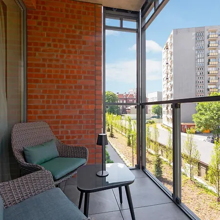 Scala 60h Center Premium With Parking By Lion Apartment Gdansk