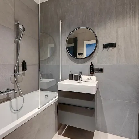 Apartment Scala 60h Center Premium With Parking By Lion *